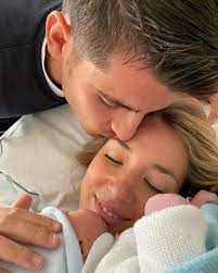 Tutto sul loro matrimonio da sogno tabloit.it. Alvaro Morata On Instagram Edoardo Morata Campello 29 9 20 Bienvenido Al Mundo Hijo Su Mama Y El Bebe Estan Ge Bienvenido Al Mundo Instagram Alvaro Morata