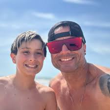 How to find a pool repair service in Pompano Beach?