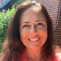 2 "Deanna Houle" profiles