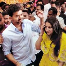 Thalapathy Vijay Sangeetha A Wedding In Pondicherry Today Tamilglitz Actor Photo Tamil Actress Photos Vijay Actor