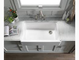 Farmhouse sinks are among the most popular styles of sink available today, so make one the focal point of your kitchen. Kohler 6351 Whitehaven 35 11 16 X 21 9 16 X 9 5 8 Under Mount Single Bowl Kitchen Sink With Tall Apron And Hayridge Design