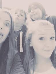 Anna Chappell Murphy (@Electri17267281)