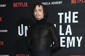 Check spelling or type a new query. Robert Sheehan I Wouldn T Do Another Misfits Series London Evening Standard Evening Standard