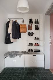 Fantastic Frank Ar En Maklarfirma Som Brinner For Fantastiskt Fotografi Fantastisk Service Och Fantast Inredning Hall Ikea Vardagsrum Inspiration Ikea Skoskap