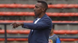 In 2012, he signed with cruz azul. Luis Amaranto Perea Nuevo Tecnico De Junior Tyc Sports