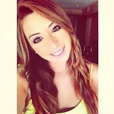 Kristin Stephenson's Instagram, Twitter & Facebook