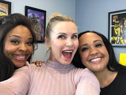 Happy Birthday to my beautiful @karanashley You are sunshine personified!  Love you 💛 #karanashely #catherinesutherland #nakiaburrise #yellowranger  #pinkranger #powerrangersplayback #powerrangers #superheroes
