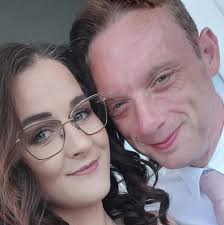 I was really shocked at how rough Trowbridge town centre has become today  😬 huge groups of antisocial teens and unsavoury adults playing crude music  from a crappy boom box I had