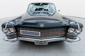 Our love for that most quintessential of 20th century cities seems to be. Cadillac Fleetwood Sixty Special Classicbid