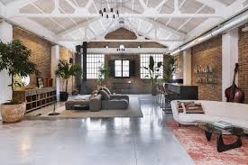 This Cool Spanish Home Makes A Stylish Case For Modern Loft Living In 2020 Modern Loft Loft Interior Design Loft Living