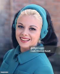 1,346 Sandra Milo Photos & High Res Pictures