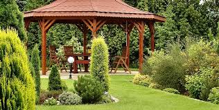 Moyers' yard maintenance includes cleaning of lawn and bed areas, weeding of beds, edging of beds, edging of walks, drive, and curb, pruning of look out for aphids on the new growing stems and leaves of many plants. Royal Land Landscaping Design Maintenance Abu Dhabi
