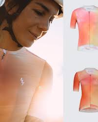 ⚡️ 𝗡𝘂𝗲𝘃𝗮 𝘁𝗲𝗺𝗽𝗼𝗿𝗮𝗱𝗮 𝗢𝗹𝗶𝘃𝗲𝗿 𝗢𝘁𝘁𝗼 •Jersey edición  especial limitada X Studio Chapeaux incluye T-shirt manga larga. •Jersey  Abstract LS •Jersey Earthbound •Jersey Pink Lemonade Tejidos reciclados 🌎  ♻️, comodidad absoluta ...