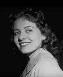 Malika Warner (@malika1920)