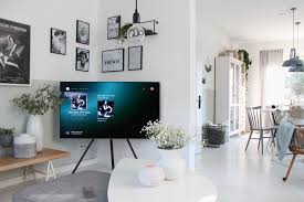 Aber statt einer wiederholung des ersten teils wünschen sich viele zuschauer. Der Neue Fernseher Gewinn Tv Stylish Samsung Haus Interieurs Inneneinrichtung Graue Esstische