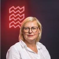 300+ "Van Els" profiles