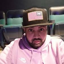 Nipsey 💙 Lauren 🤣