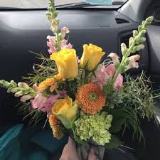 Place your delivery order online for free. The Flower Shoppe 18 Photos 17 Reviews Florists 202 S Main St Logan Ut Phone Number Yelp