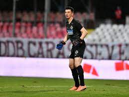 Ce se întâmplă cu portarul fcsb…. Scandal UriaÈ™ La Fcsb Dinamo Dinamo AcuzÄƒ CÄƒ Andrei Vlad A Jucat Suspendat Meciul Tur Din Semifinala Cupei Romaniei ReacÈ›ia Frf Update Exclusiv