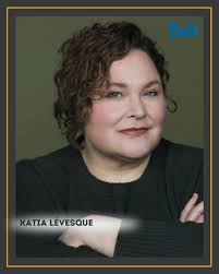 Vive les pubs ! 🎬 Voyez @leia__scott dans une pub @metromonepicier  réalisée par Marc-Olivier Valiquette, 🍎 @plucf dans une pub  @familiprix_officiel réalisée par François Lallier, 🩺 et @kpourkatia dans  une pub @bell