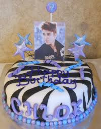 Pin By Jasmine Crocker On Cakes Justin Bieber Cake Vintage Cake Cake Design