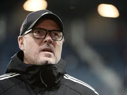 Nå skal Hareide lufte troppen