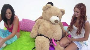 This video is sponsored by: Slivan 102 Jayden Jaymes Jayden Cole Dylan Ryder And My Late Night Youtube