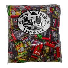 Candies, krackel chocolate bar nutrition facts and analysis per serving. Hershey S Bulk Hershey S Chocolate Candy Bar Assortment Miniatures Hershey S Krackel Mr Goodbar Special Dark 1lb Walmart Com Walmart Com