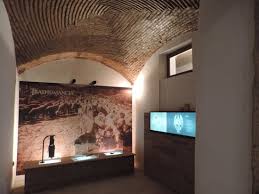 Situated in casar de caceres, this hostal is 2.2 mi (3.5 km) from el casar cheese museum and within 9 mi (15 km) of casa de los pinotes and plaza de toros. Museo Del Queso Casar De Caceres 2020 All You Need To Know Before You Go With Photos Tripadvisor