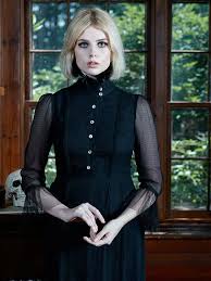 Helga esteb / shutterstock.com singer janelle monae is known for her signature pompadour hairstyle. Hd Wallpaper Lucy Boynton Women Actress Blonde Green Eyes Short Hair Wallpaper Flare