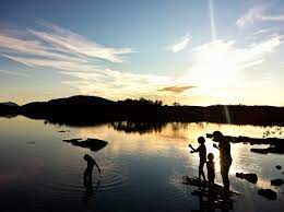 To ask other readers questions about mengejar tetamu di waktu senja, please sign up. Senja Norway Sunrise Sunset Times