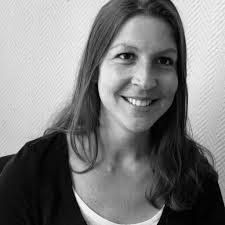 Elise Neff's Instagram, Twitter & Facebook