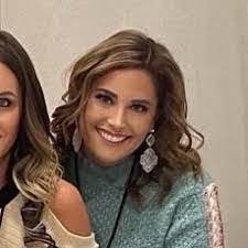 Teresa Teter's Instagram, Twitter & Facebook