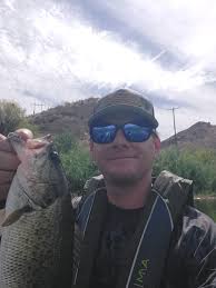 First Time Kayak Fishing with Tohatsu 6hp Engine