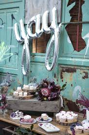 Inspirationen Fur Eure Dekoration Vom Geschenketisch Bis Zum Sweet Table Dekoration Inspiration Tischdeko Hochzeit
