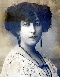 La desconocida escritora onubense María Fernanda Cano, 'Mary Francis Colt',  considerada la 'Agatha Christie española'