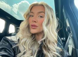 Molly Marsh in Bathing Suit is a "Surfer Babe" — Celebwell