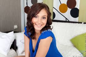Karina N Met Art Women Vicky Smiling Model Wallpaper Female Art Art Model Model
