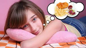 Attenzione, però, la carne deve essere ben cotta nel sogno, altrimenti l'interpretazione è differente! Mangiare Nei Sogni