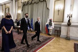 Δεξίωση στο προεδρικό μέγαρο παρέθεσε χθες, σάββατο 24 ιουλίου, η πρόεδρος της δημοκρατίας, κατερίνα. 25h Martioy H De3iwsh Sto Proedriko Megaro Gia Toys Ypshloys Proskeklhmenoys