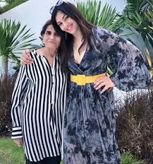 .somy ali body measurements/figure, somy ali interests/hobbies, somy ali tv serials, upcoming movies, somy ali twitter, somy ali facebook, somy ali instagram , earning /income/net worth Romisalmankhankijaan On Twitter Soon Beingsalmankhan Will Be Shooting In Florida And Some Parts Of Us For Inshallah I Hope They Will Meet Each Other They Used To Be My Favorite Couple Somyali