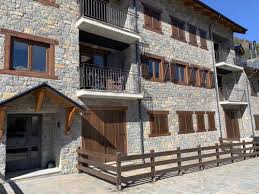 Casa atopadizo panticosa is located in panticosa. El Estacho Apartamento Panticosa