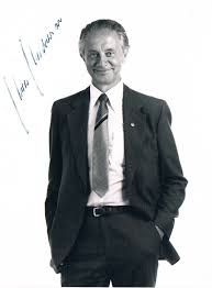 Sweden Foreign Min. Sten Andersson 1923-2006 autograph signed 5"x7" photo