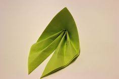 Servietten Falten Effektvolle Tischdeko Von Schnell Bis Edel Servietten Falten Servietten Tischdekoration Servietten