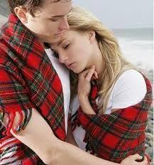 صور احضان صور احضان الحبيب صور بوس واحضان Couples In Love Hugging Couple Love And Marriage