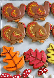 Decorating Cookies 5 Easy Ways To Add Visual Interest Sweetopia Turkey Cookies Thanksgiving Cookies Cupcake Cookies