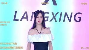 Watch 88Emerald From Stripchat HD Porn Video Record - lesbians, big-tits,  petite-asian, cock-rating, office