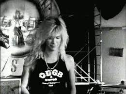 Maybe you would like to learn more about one of these? Guns N Roses Slither Welcome To The Jungle Gif Find On Gifer