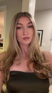 Evelyn Pham's Instagram, Twitter & Facebook