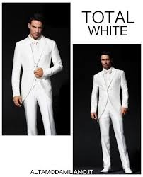 Tight vestito sposo moderno blu rever con profilo. Abiti Da Sposo Bianchi Tight E Mezzo Tight Made In Italy Il Meglio Della Sartoria Italiana Novias Abiti Sposo Milano 2016